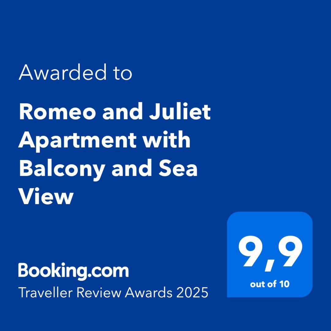 Romeo And Juliet Apartment With Balcony And Sea View Porec Exterior photo